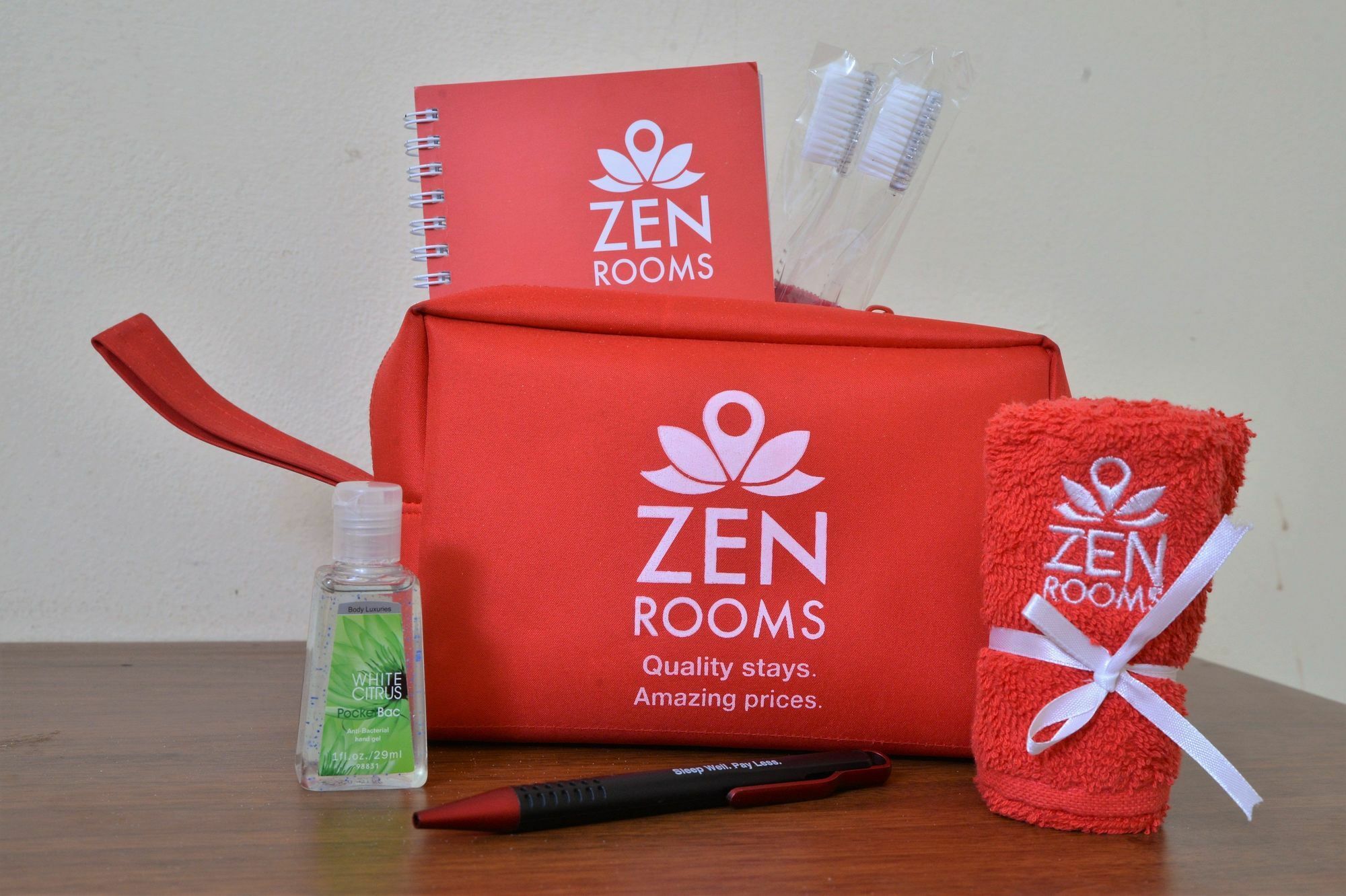 Zen Rooms Ubud Pengosekan 1 Екстер'єр фото