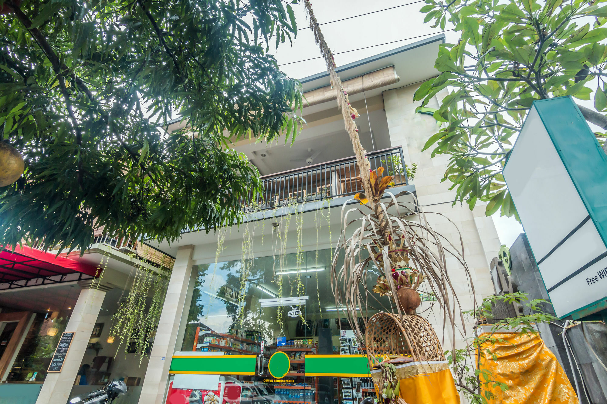 Zen Rooms Ubud Pengosekan 1 Екстер'єр фото